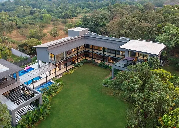 Stayvista At The Charcoal Villa Luxury Collection Alibag